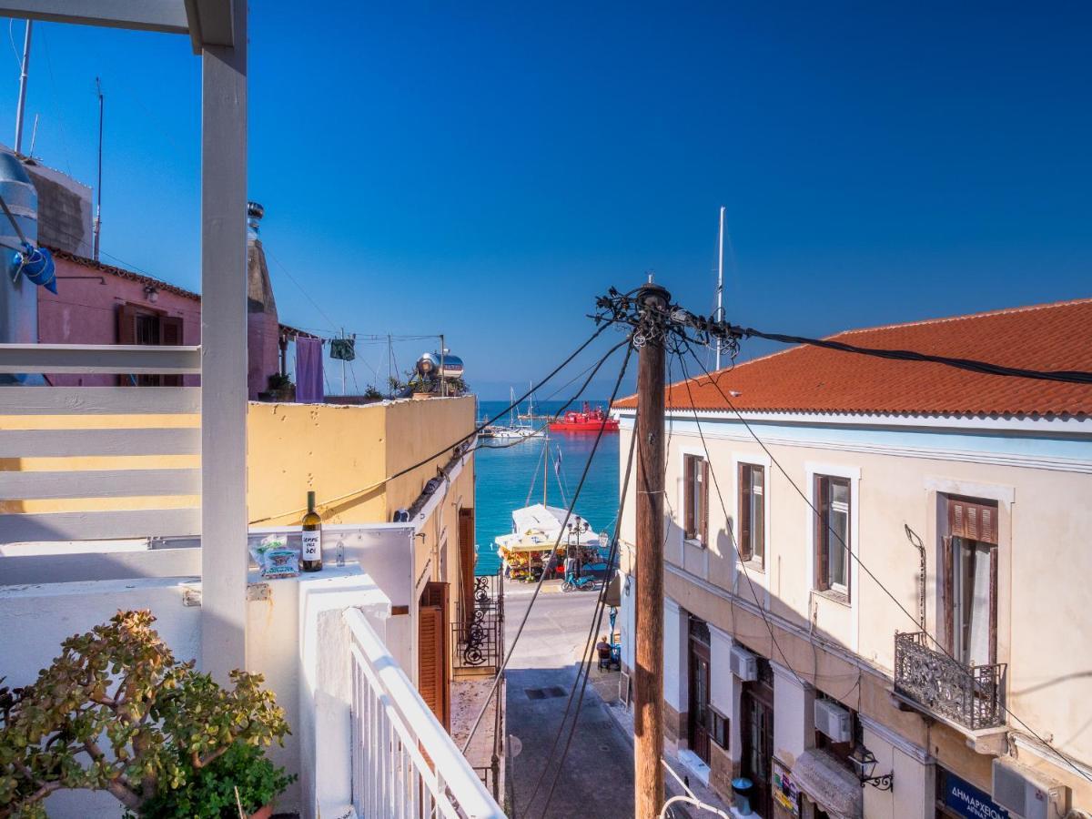 The Roof - Flat Sea View In Aegina Town Apartment Ngoại thất bức ảnh